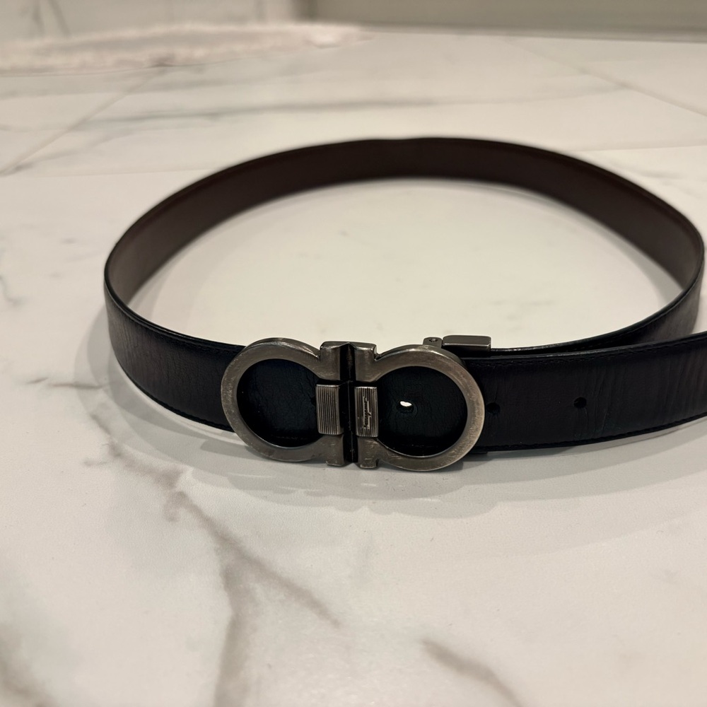 Salvatore Ferragamo Mens Reversible Brown And Black Ganici Belt